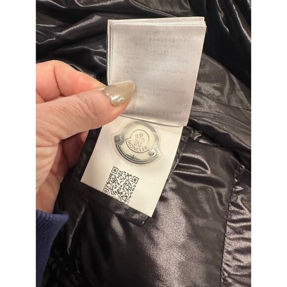 Moncler Marus Hooded Long Chevron Quilted Puffer Jacket Size 5(XXL) - Picture 9 of 15